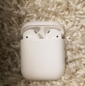 APPLE EAR PODS